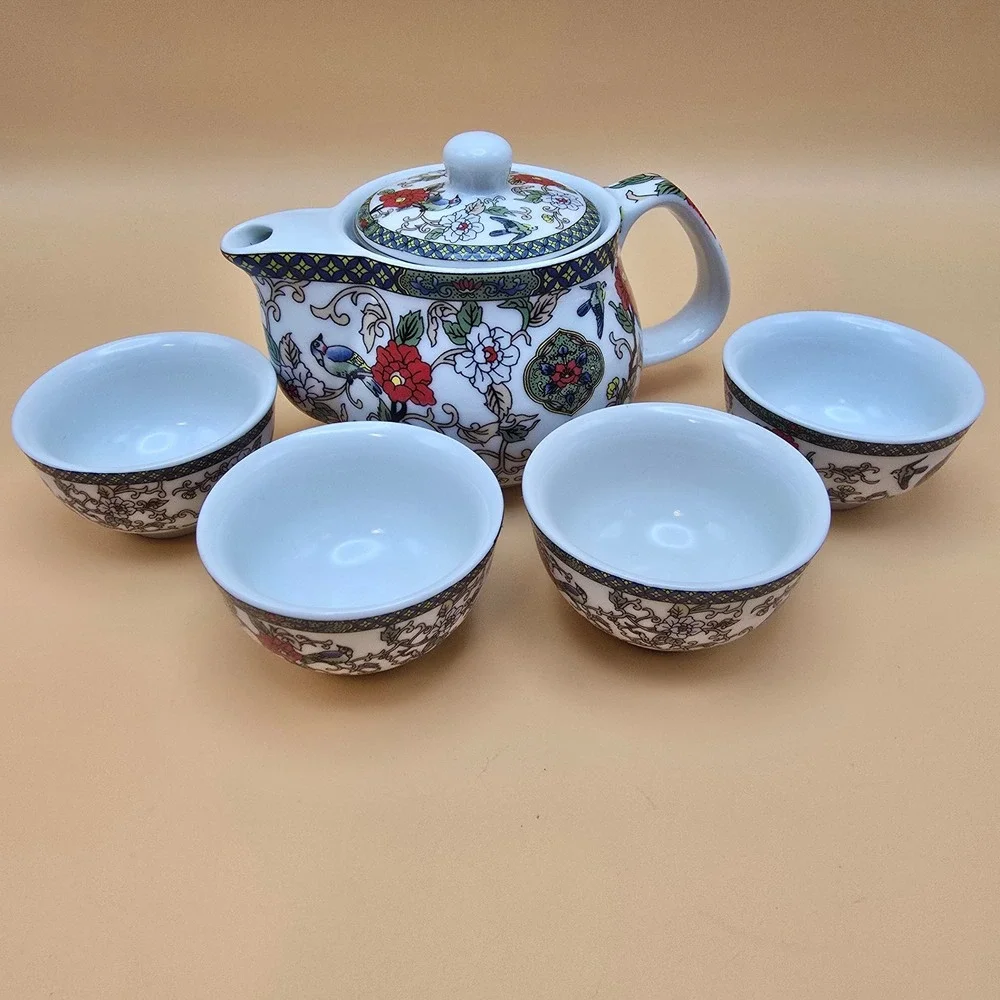 N/A tea set